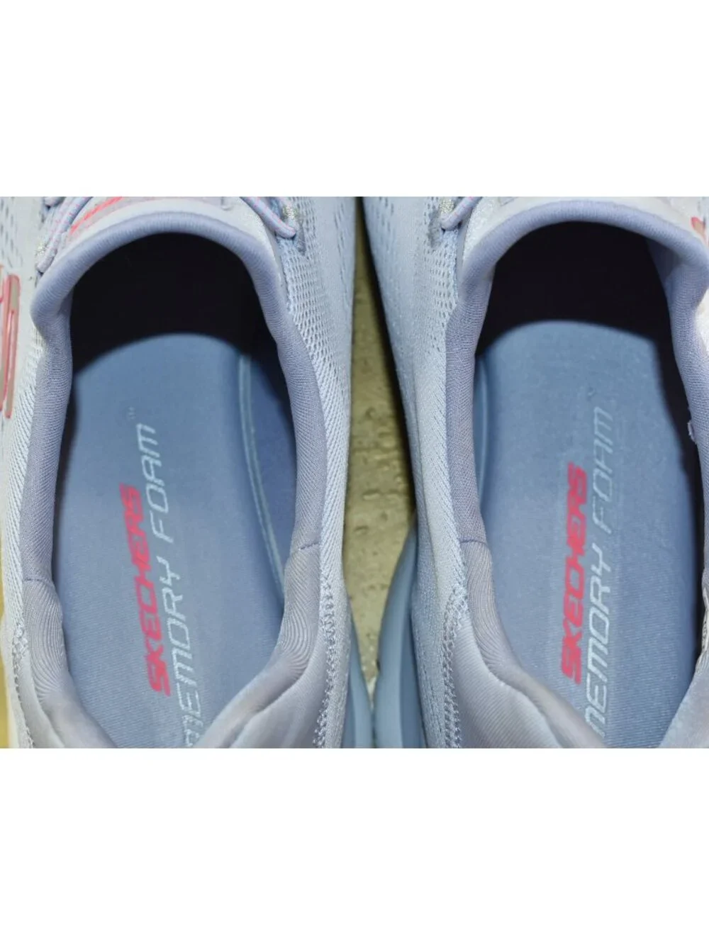 Skechers *skechers summits